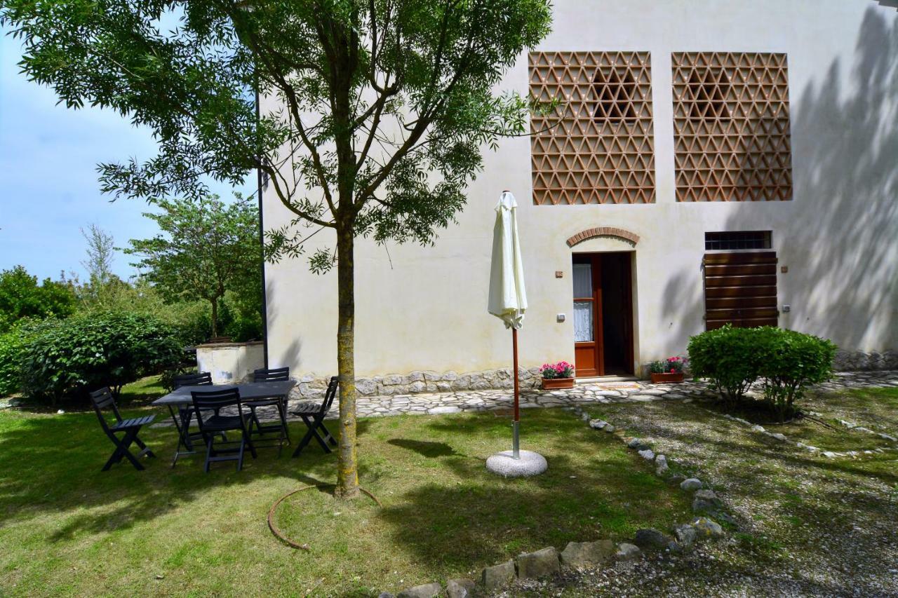 Casa Mire, San Gimignano Apartman Gambassi Terme Kültér fotó